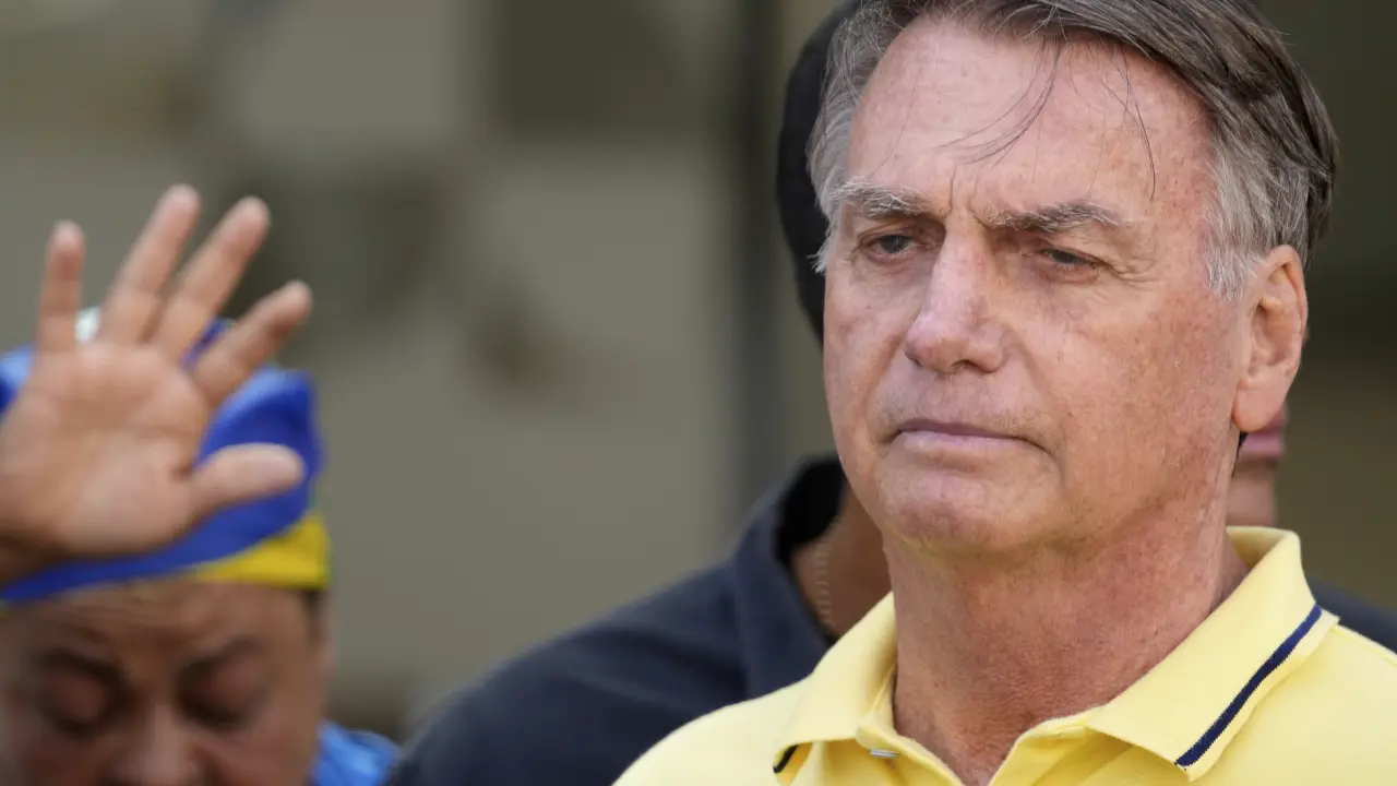Jair Bolsonaro planeaba huir a Argentina para pedir asilo