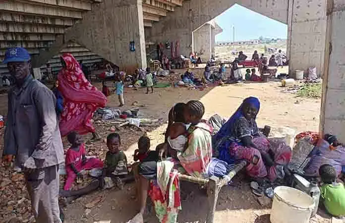 Atacan 16 camiones en Sudán, con alimentos