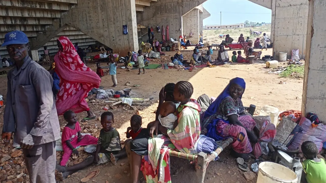 Ataque con drones incendia caravana de la ONU en Darfur