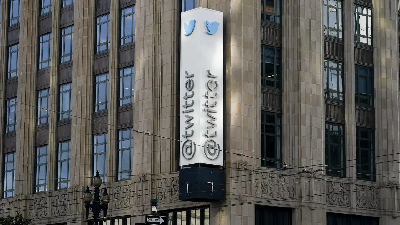 Elon Musk llega a acuerdo con exempleados de Twitter por demanda millonaria