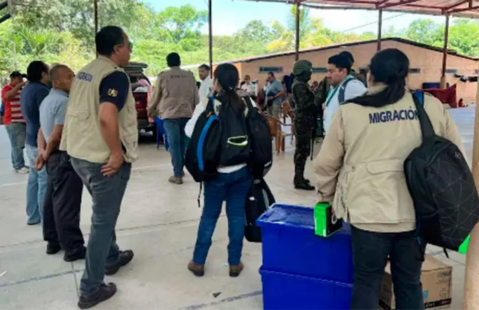 Interpol no busca a 160 chiapanecos en Guatemala