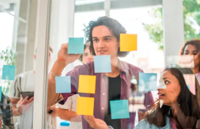 ¿Qué buscan los centennials en el mundo laboral?