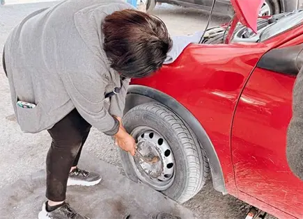 &iquest;Qu&eacute; no hacer cuando se calienta tu auto?