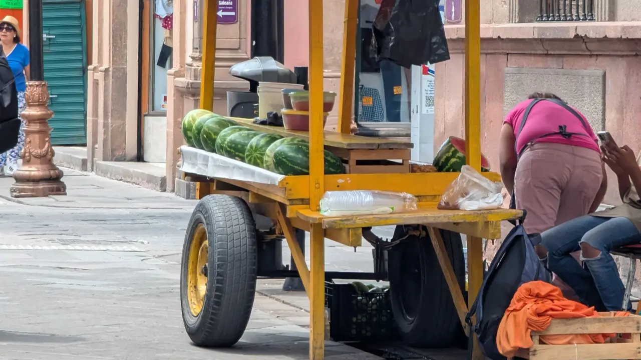 No más permisos para ambulantes, insiste Canaco