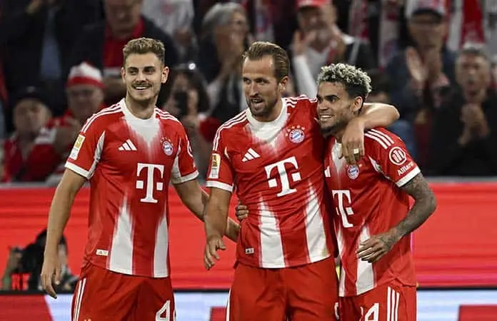 Tripleta de Kane en goleada del Bayern