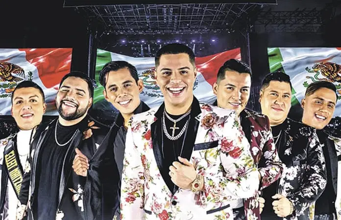 GRUPO FIRME VA A COLOMBIA