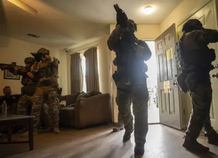 ICE capacita a agentes nuevos y expande su presencia