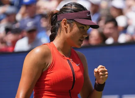 Emma Raducanu vuelve a brillar en el Abierto de Estados Unidos