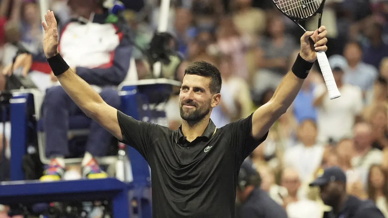 Novak Djokovic vence a Learner Tien en el Abierto de Estados Unidos