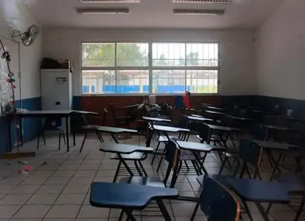 Por baja natalidad, ya sobran profesores