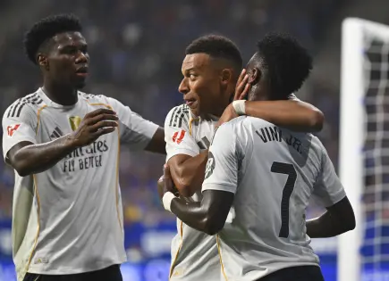 Vinícius Júnior y Mbappé lideran victoria del Real Madrid en La Liga