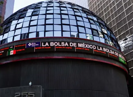 BMV retrocede 1.24% 