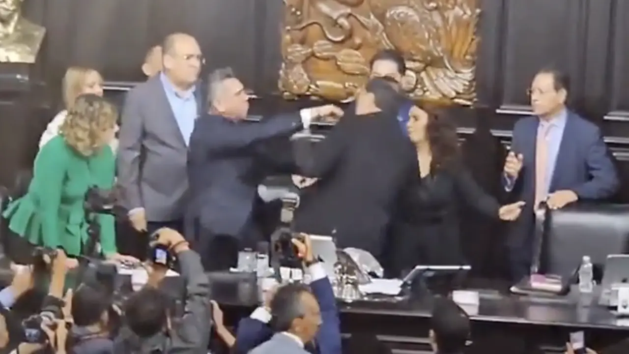 Trifulcas legislativas no sólo en México
