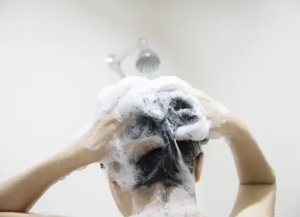 Profeco alerta sobre shampoo contaminado con bacteria