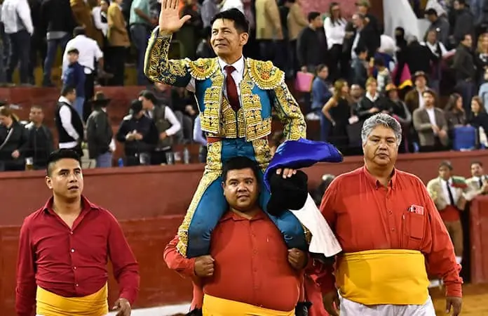 Triunfa “El Zapata” en la Plaza El Paseo