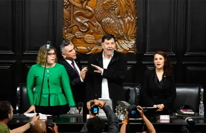 Riña en el Senado por negación de palabra durante sesión