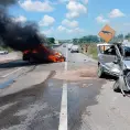 Choque, volcadura e incendio, maestra resulta lesionada