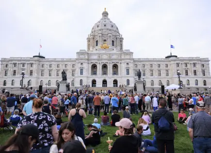 Minneapolis sacudida por ataques armados y tiroteos este verano