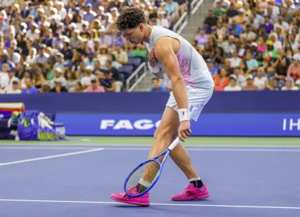 Lesión en hombro obliga a Ben Shelton a retirarse del Abierto de Estados Unidos