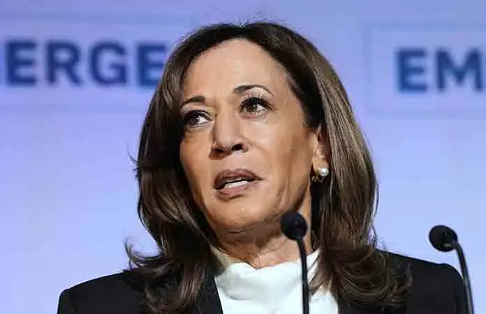 Revocan la escolta a Kamala Harris