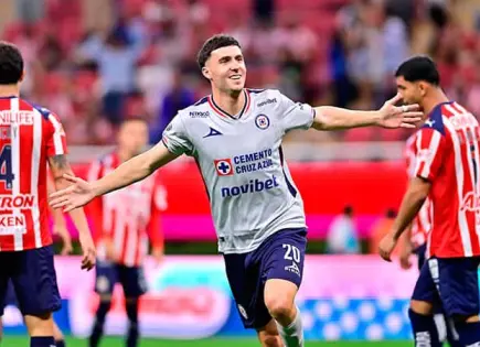 Chivas pierde ante Cruz Azul