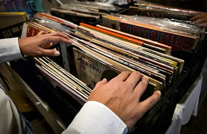 Noche de Vinilos