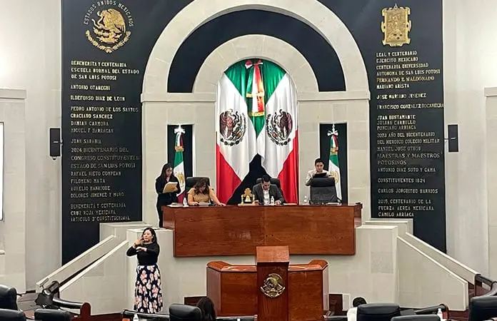 Congreso acata sentencia en el caso de Xavier Nava