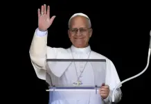 El papa León XIV inicia su histórico viaje a Nicea, Estambul y Beirut