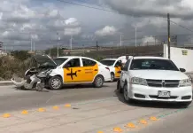Cuantiosos da&ntilde;os en choques sobre Circuito Potos&iacute;