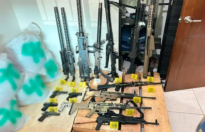 Decomisan armas y químicos en Culiacán
