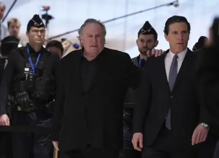 Gérard Depardieu enfrentará juicio en París por acusaciones de violación y agresión sexual