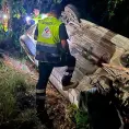 Vehículo se sale del camino y vuelca en Ciudad Valles 