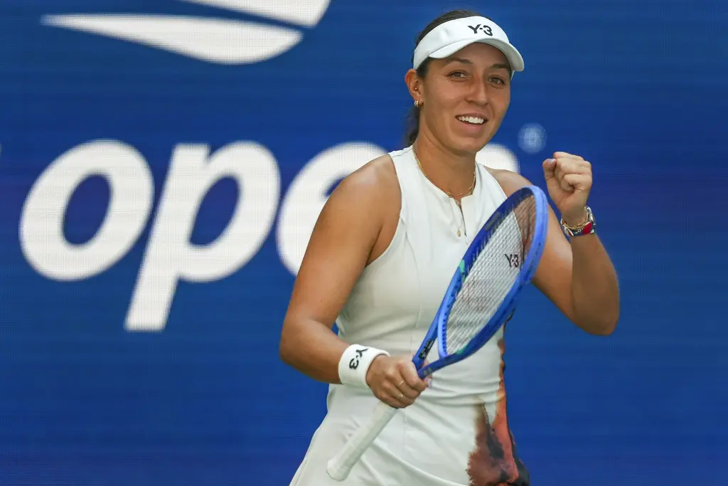 Carlos Alcaraz vence y avanza a semifinales en el Abierto de Estados Unidos