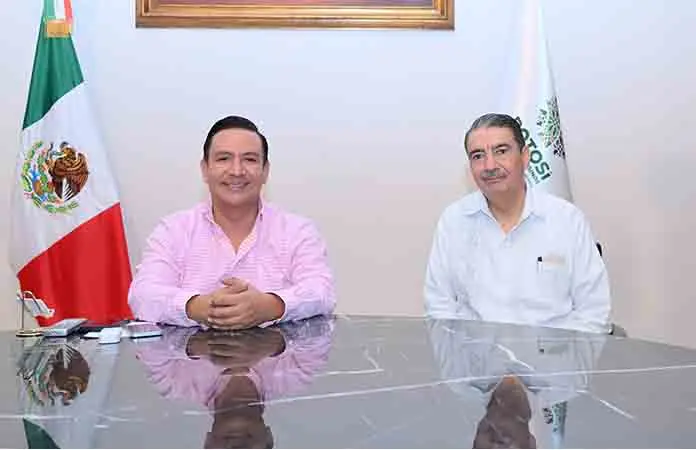 Dialoga el rector con Torres Sánchez