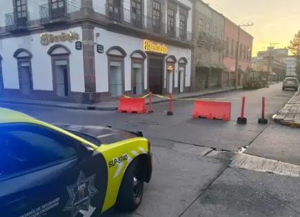 Cierran Julián de los Reyes por obra de rehabilitación
