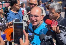 Ley de Ingresos no pretende "encajar la u&ntilde;a", dice Galindo