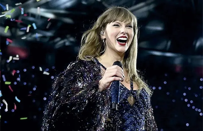 T. SWIFT ¿EN EL SUPER BOWL?