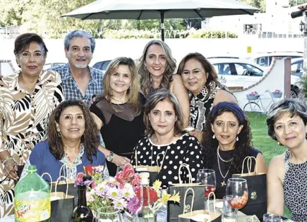 AMIGOS POR SIEMPRE