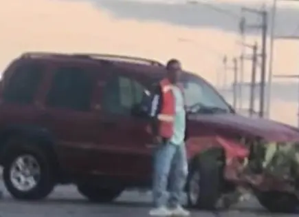 Aparatoso choque en Circuito Potosí; no hay lesionados