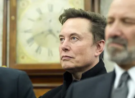 Elon Musk podría ganar 1 billón si Tesla cumple metas ambiciosas en 10 años