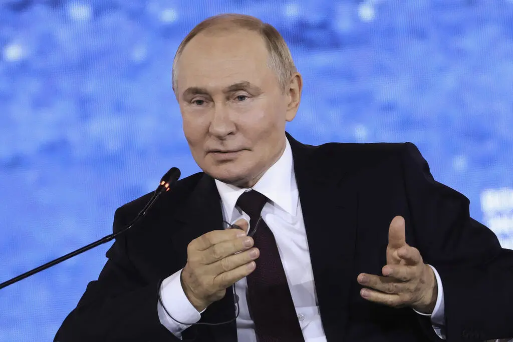 Putin advierte que tropas extranjeras en Ucrania son objetivos