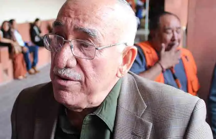 Acatan Ley Silla la mitad de empresas