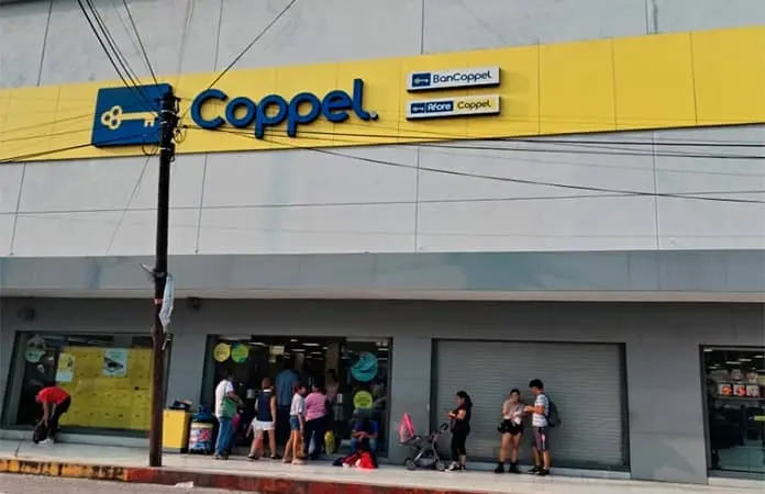 Denuncian fraude de tienda Coppel
