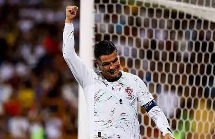 Doblete de CR7 ante Armenia