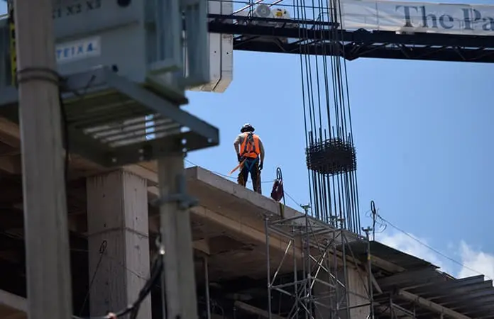 Producción de constructoras retrocede en septiembre
