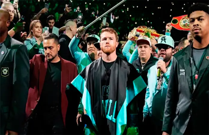 Canelo Álvarez anuncia fecha de su retiro