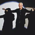 LA MODA DE ARMANI A TRAVÉS DE LOS AÑOS
