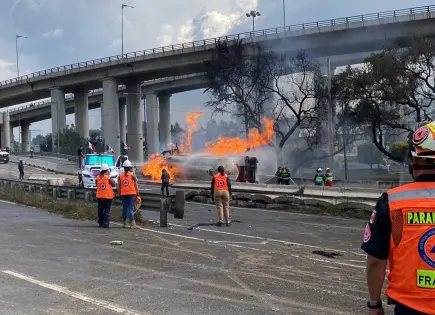 Fotos | Decenas de heridos por explosión de pipa de gas en CDMX
