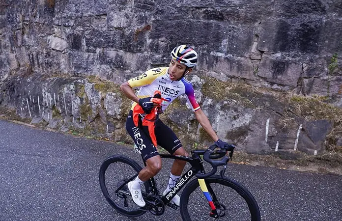 Bernal gana la 16ta. etapa de la Vuelta