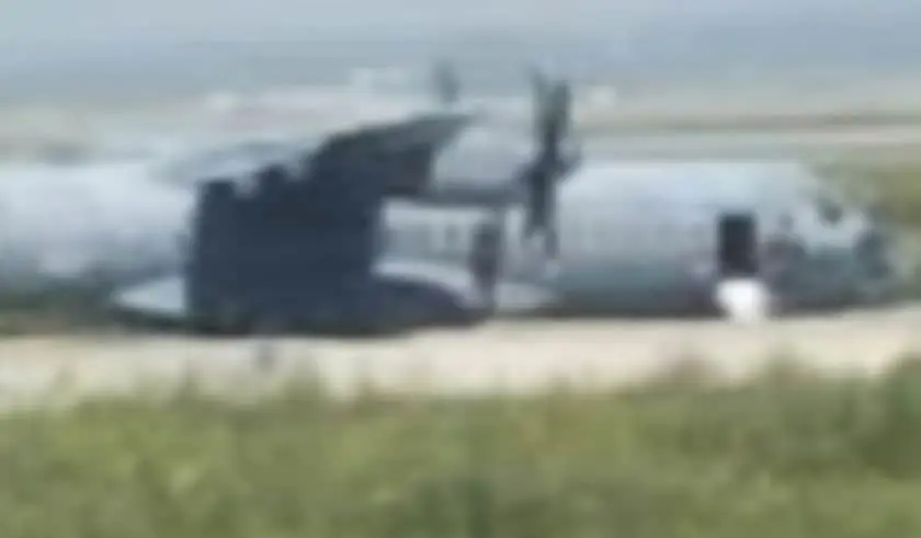 Captan panzazo de avión de la Fuerza Aérea en Santa Lucía